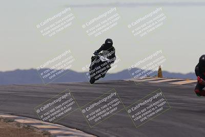 media/Sep-21-2025-Race Pace (Sun) [[98bf33ef95]]/Non Verified/1-Turns 9 and 10 (8am)/
